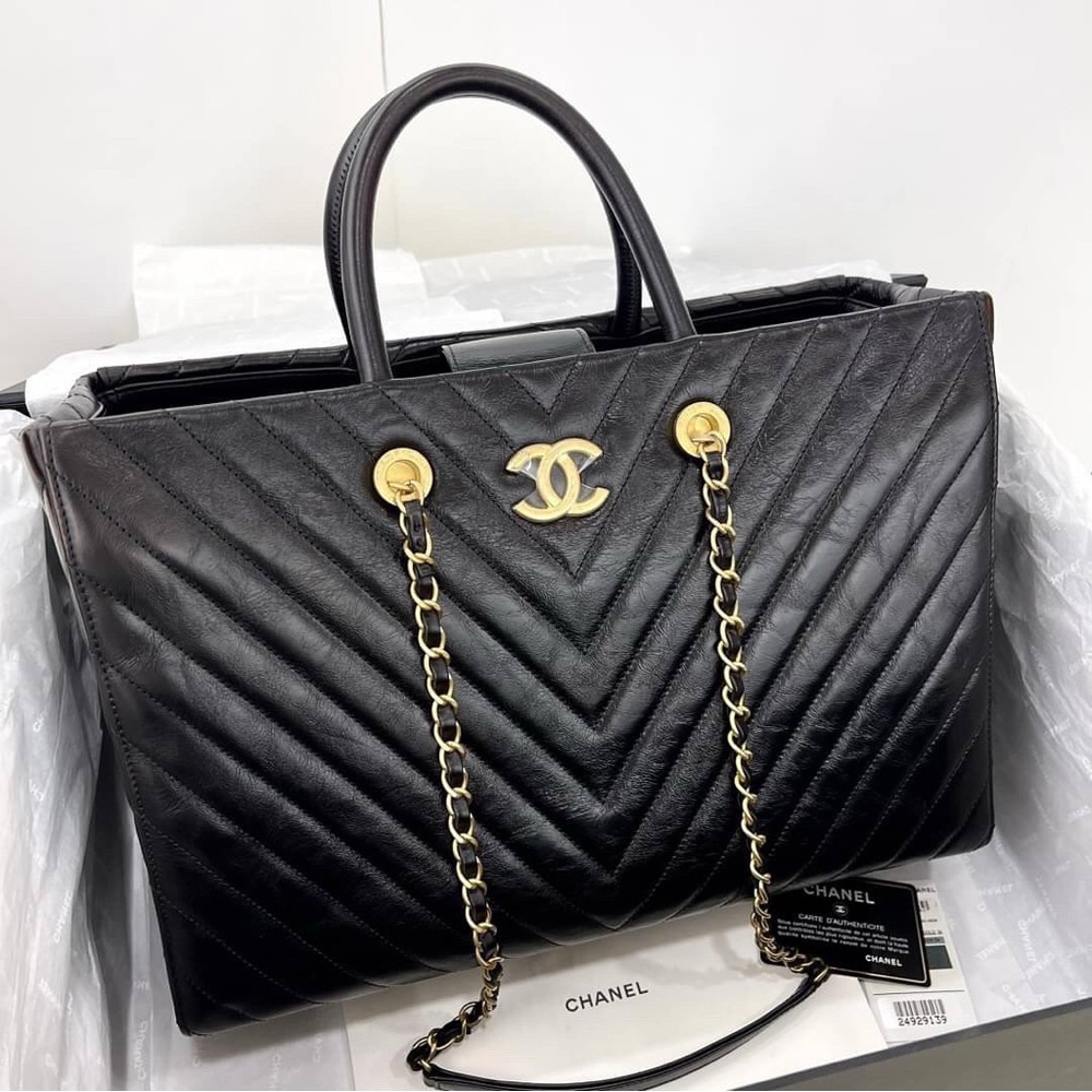 Chanel Caviar Chevron Coco Allure Tote